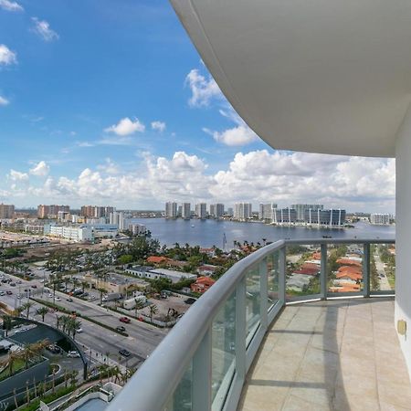 Ocean View 25Th Floor At Marenas Beach Resort By Ammosfl Miami Beach Bagian luar foto